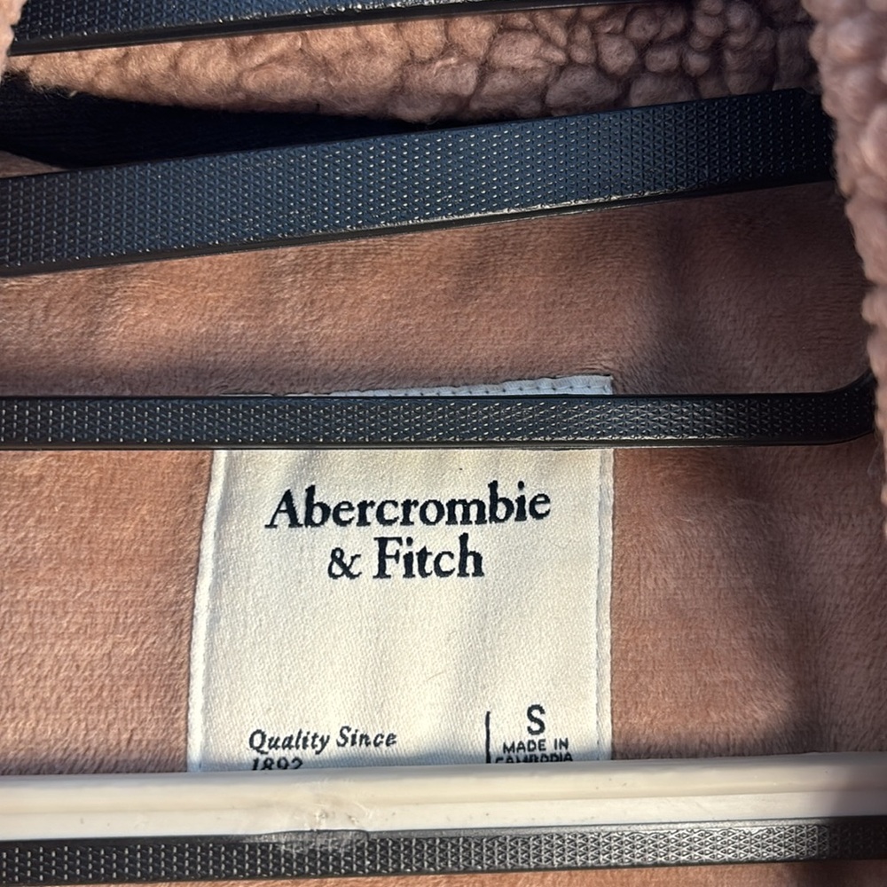 A&F Sherpa Jacket With Long Pocket-A&F- Size Small - image 2